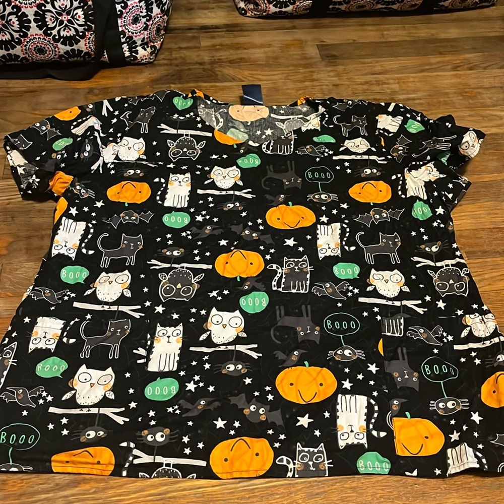 nurse scrub shirt
